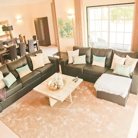 Exceptional With Swimming Pool