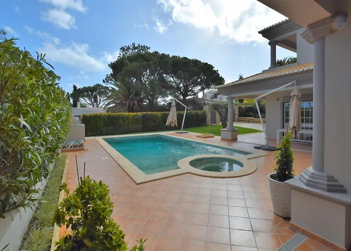 Exceptional With Swimming Pool Villa *