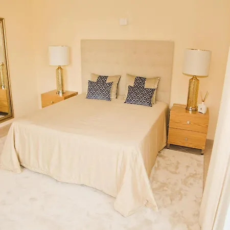 Exceptional With Swimming Pool Вилла *