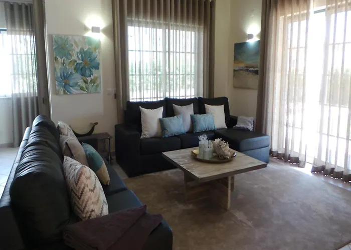 Villa Exceptional With Swimming Pool Almancil